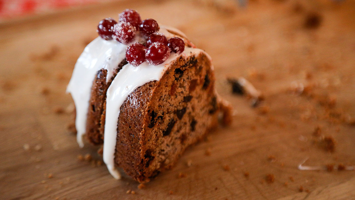 Женщина приготовила кекс с мышьяком на Рождество и отравила шесть родственников
