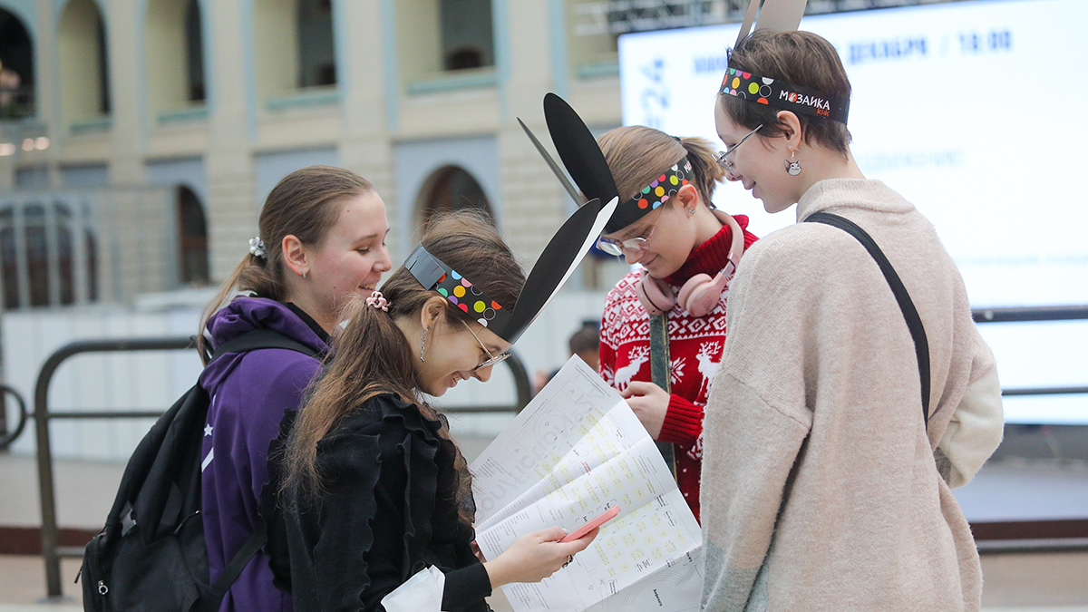 Московский психолог рассказала, как родителям принять увлечения подростка