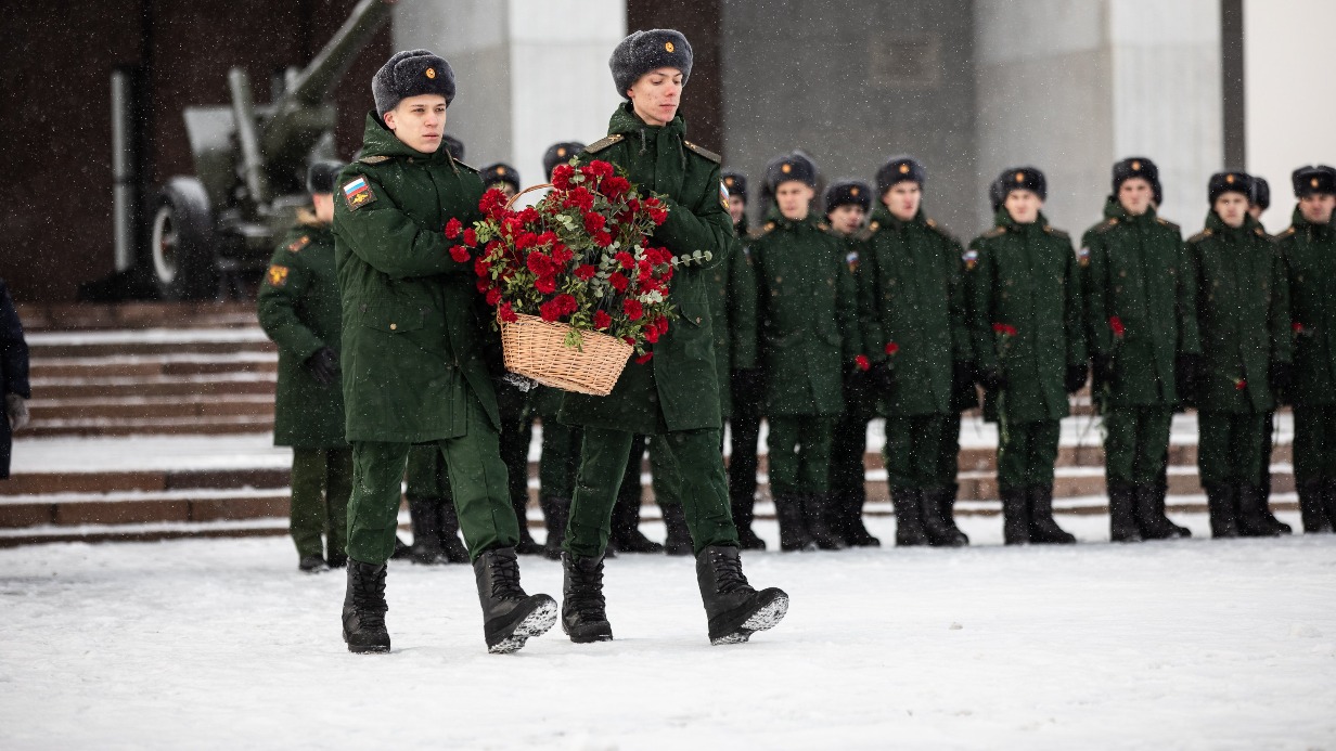 В Музее Победы почтили память безымянных солдат