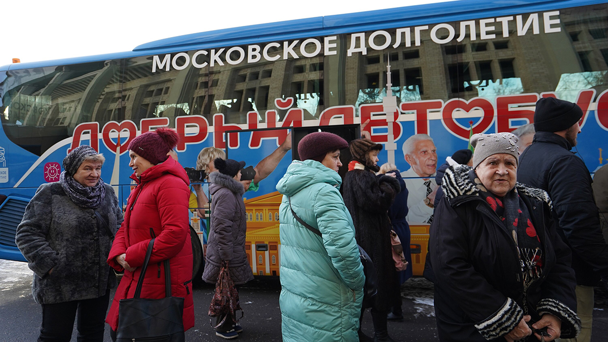 Пассажиры «Доброго автобуса» смогут бесплатно посещать экскурсии на стадионе «Лужники»