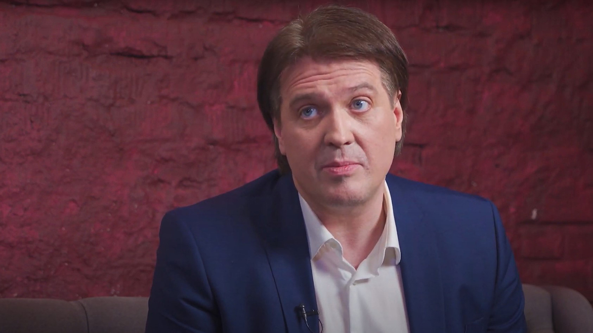 «Надо уметь прощать»: Денис Матросов высказался о супружеских изменах