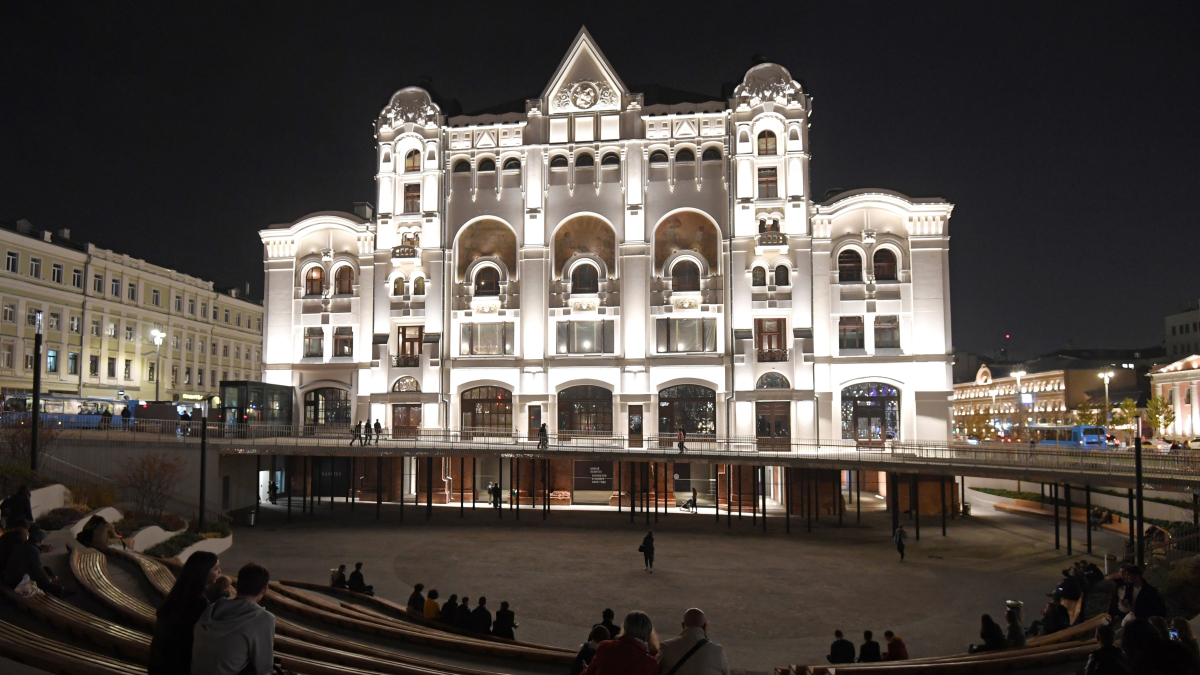 Экскурсия «Научный электробус» пройдет 11 декабря к юбилею Политехнического музея