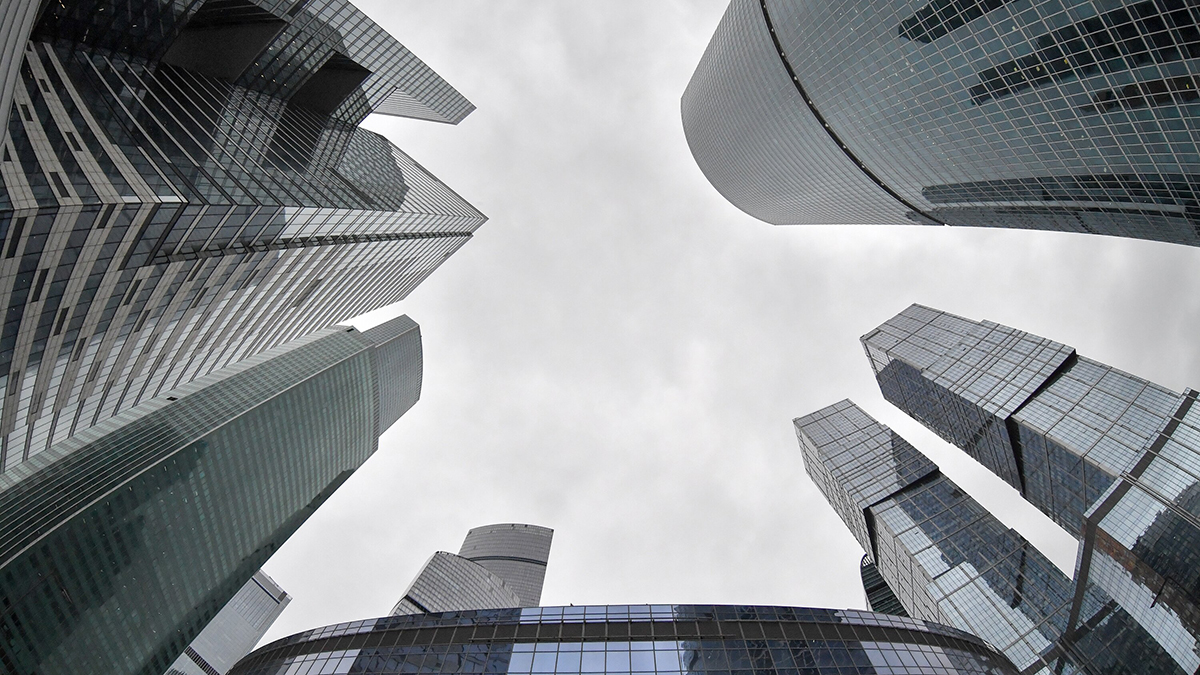 МЧС показало видео ликвидации пожара в строящейся башне «Москвы Сити»