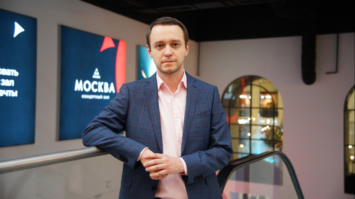 Генеральный директор концертного зала «Москва» Николай Ивин во время открытия нового творческого пространства в столице