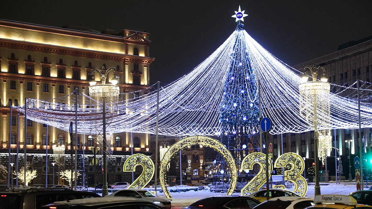 москва новогодняя 2023