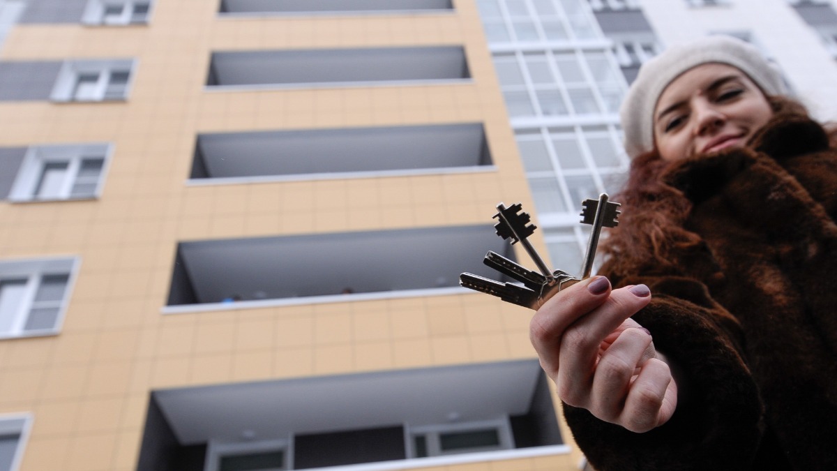 Первые ключи от новых квартир в рамках программы реновации москвичам стали выдавать в 2018 году