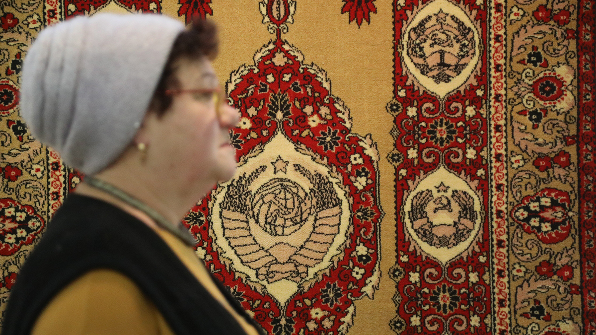 ВЦИОМ: Почти треть россиян при возможности путешествия во времени хотели бы оказаться в XX веке