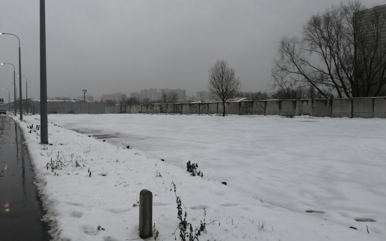 В районе Марьино освободили городскую территорию от 25 самостроев