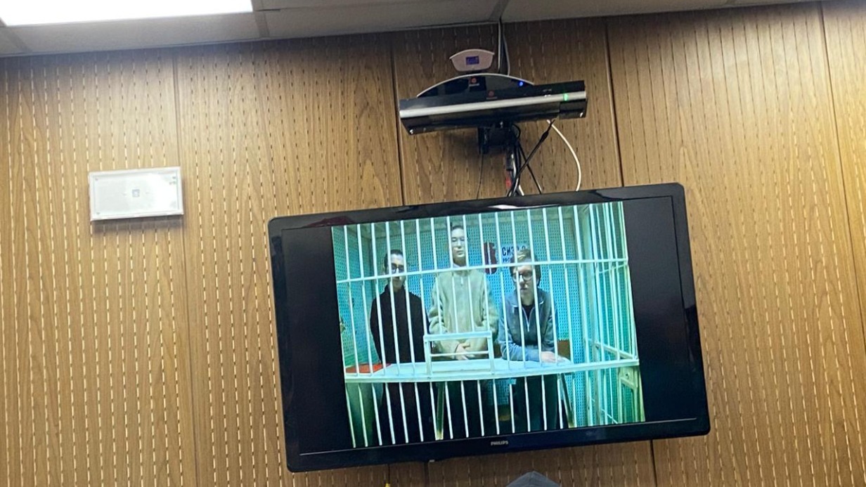 Суд продлил арест бывшим сотрудникам Собчак