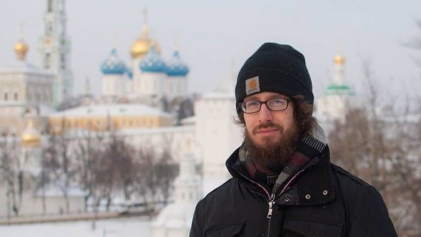 Американец Джесси Доменик знакомит россиян с православными обычаями