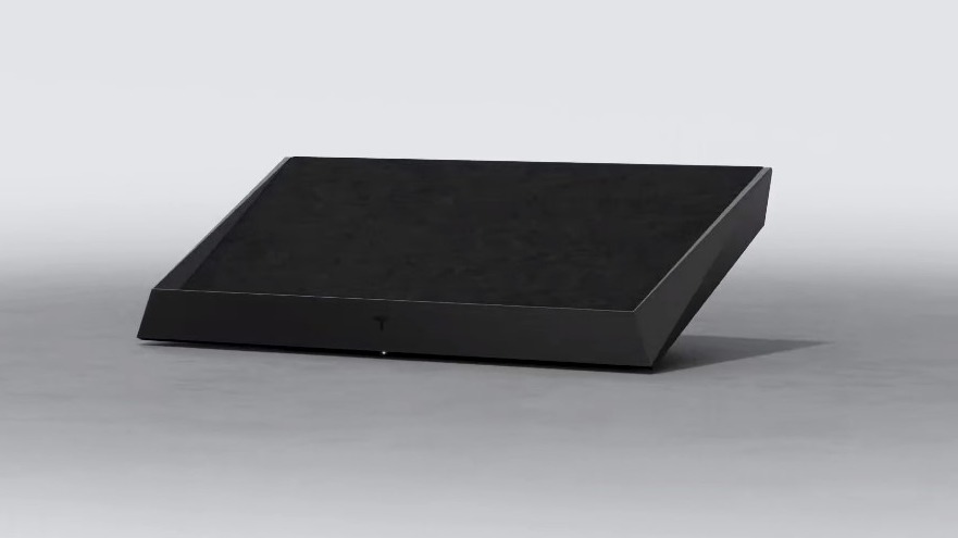 Tesla представила беспроводную зарядку на три устройства за 300 долларов