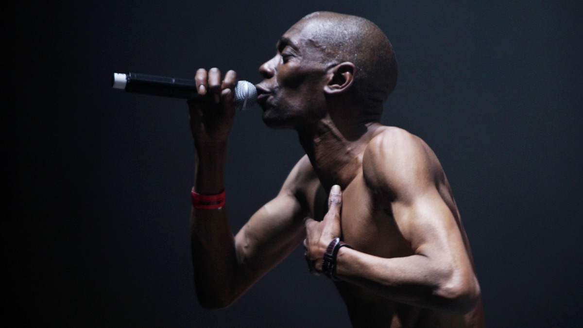 Умер солист британской группы Faithless Макси Джаз