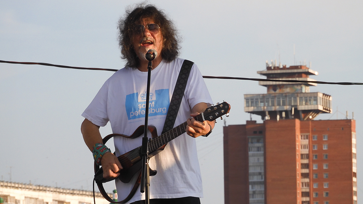 Умер автор песен и продюсер Алсу Александр Шевченко