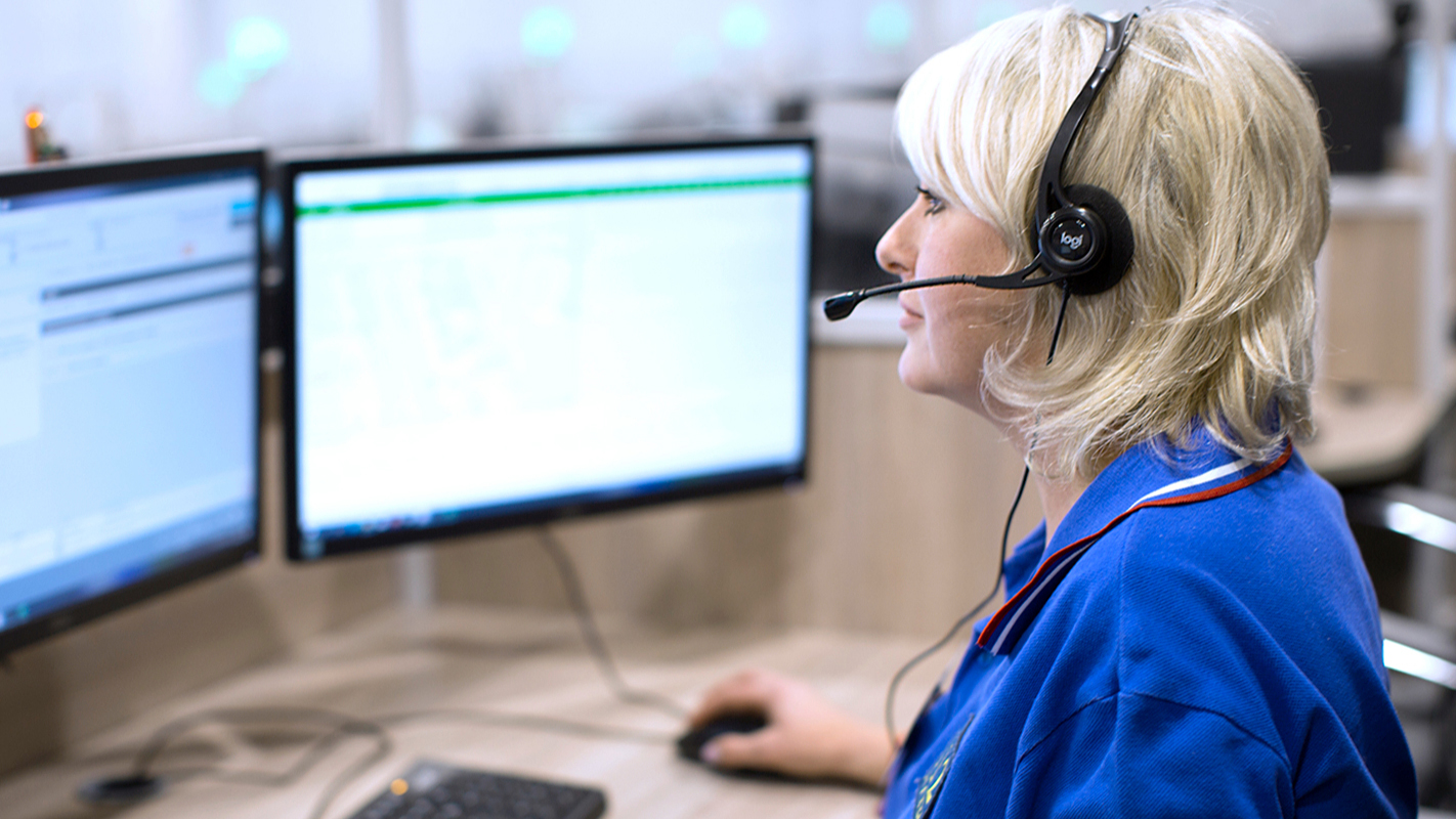 Москвичам рассказали, кому помогают столичные спасатели зимой