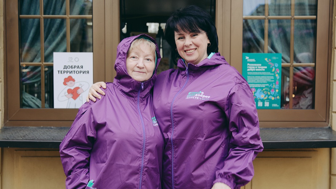 Более 1,2 тысячи москвичей стали «серебряными» волонтерами