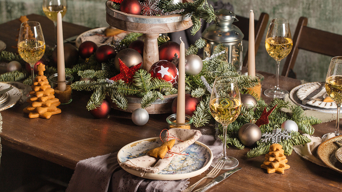 Что приготовить на новогодний стол, чтобы удивить гостей и избежать лишних трат