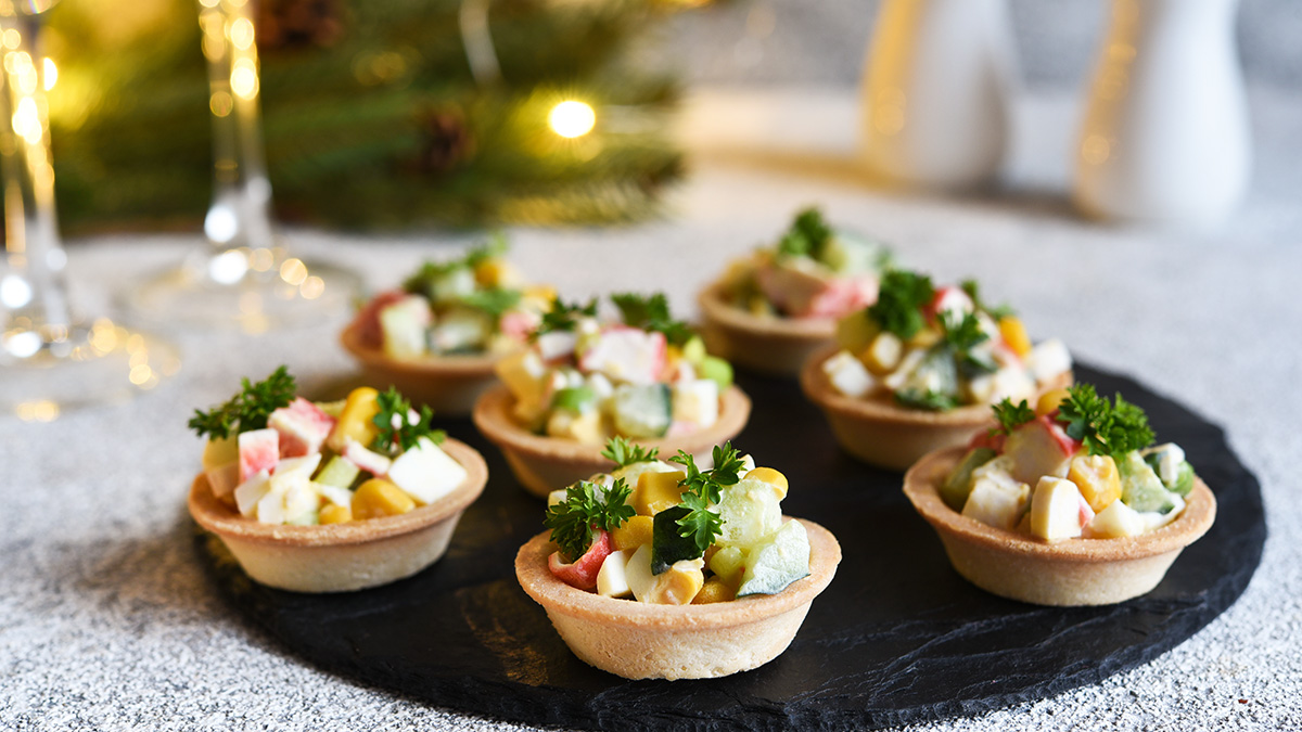 Названа стоимость праздничного стола на семью из четырех человек в этом году