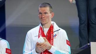 «Это цирк»: лыжник Большунов раскритиковал скиатлон на Олимпиаде-2026