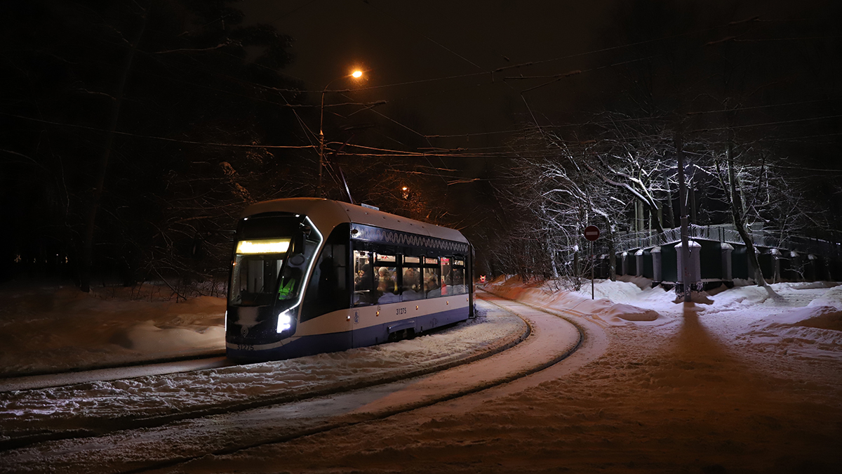 Движение двух трамвайных маршрутов восстановили на Лесной улице