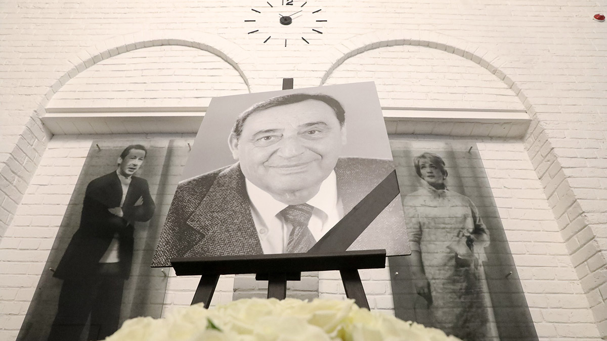 Прощание с Леонидом Эрманом началось в столичном театре «Современник»