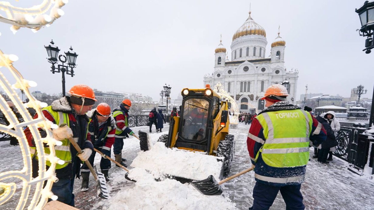 В Москве подвели итоги работы служб городского хозяйства во время каникул