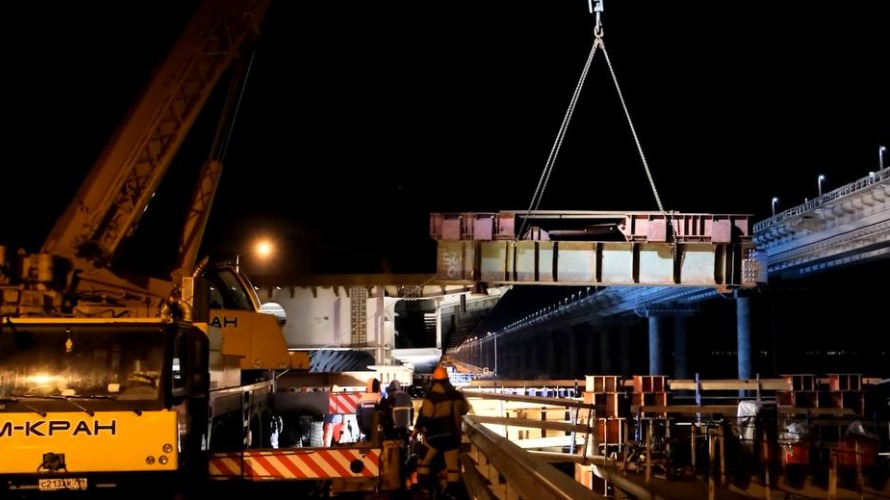 Завершилась надвижка первого пролета левой автодорожной части Крымского моста