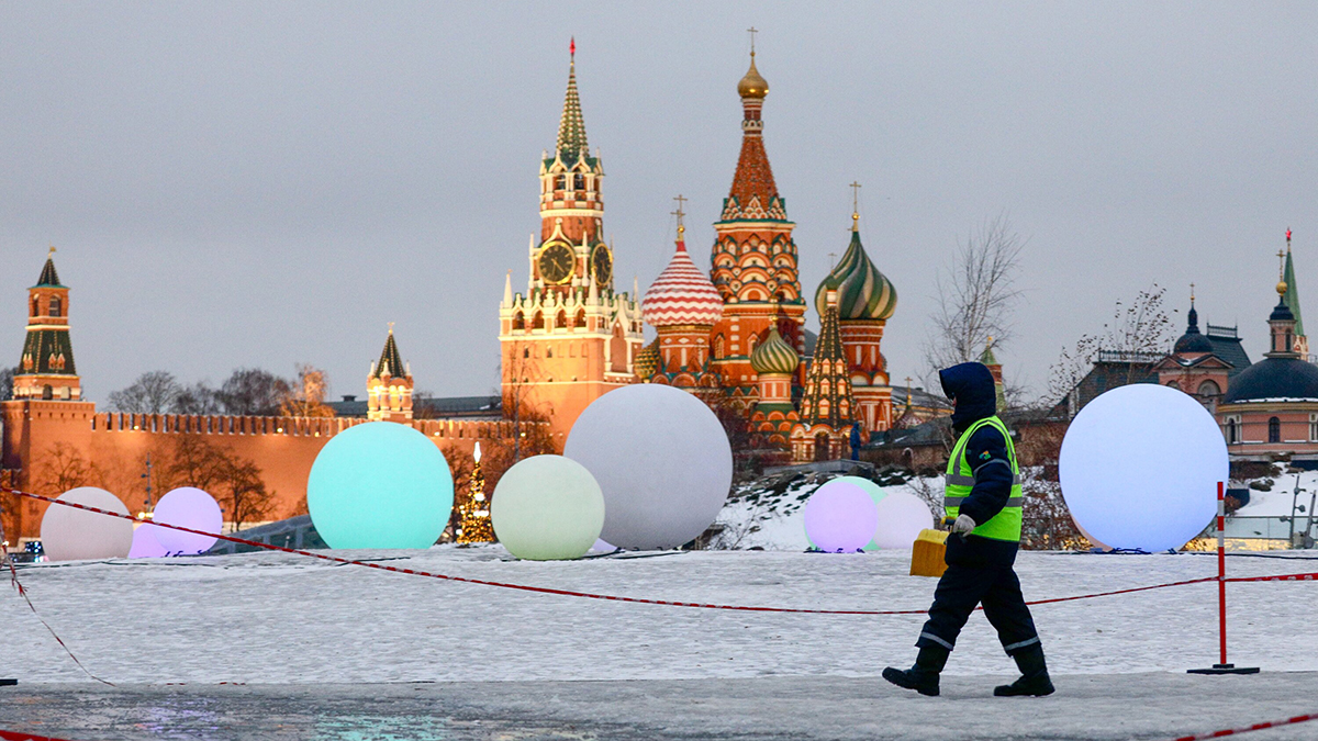 сегодня в москве днем