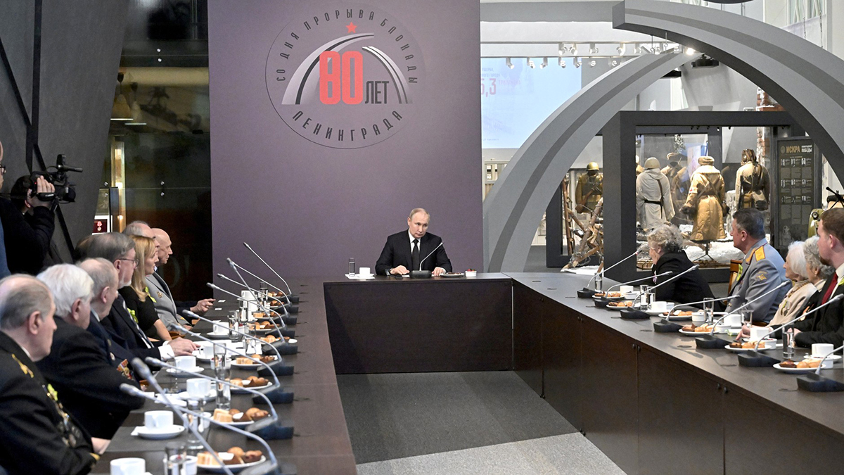 Путин: Россия никогда не напоминала о блокаде Ленинграда военными Европы