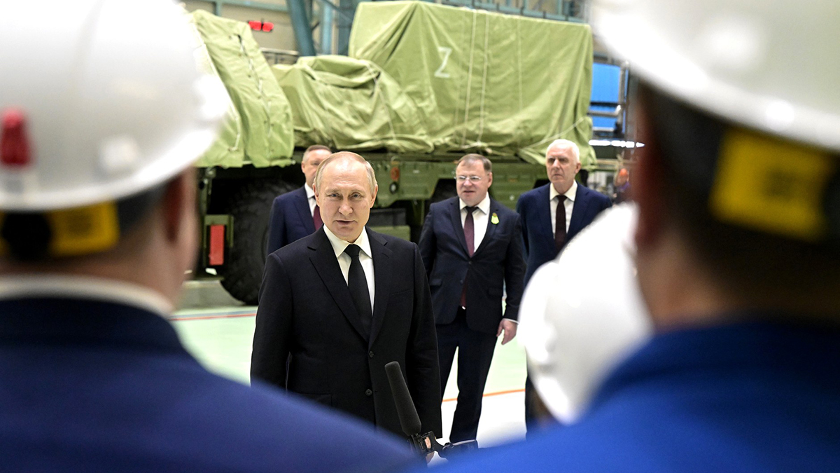 Путин: Россия троекратно обходит США по объему выпуска ракет ПВО