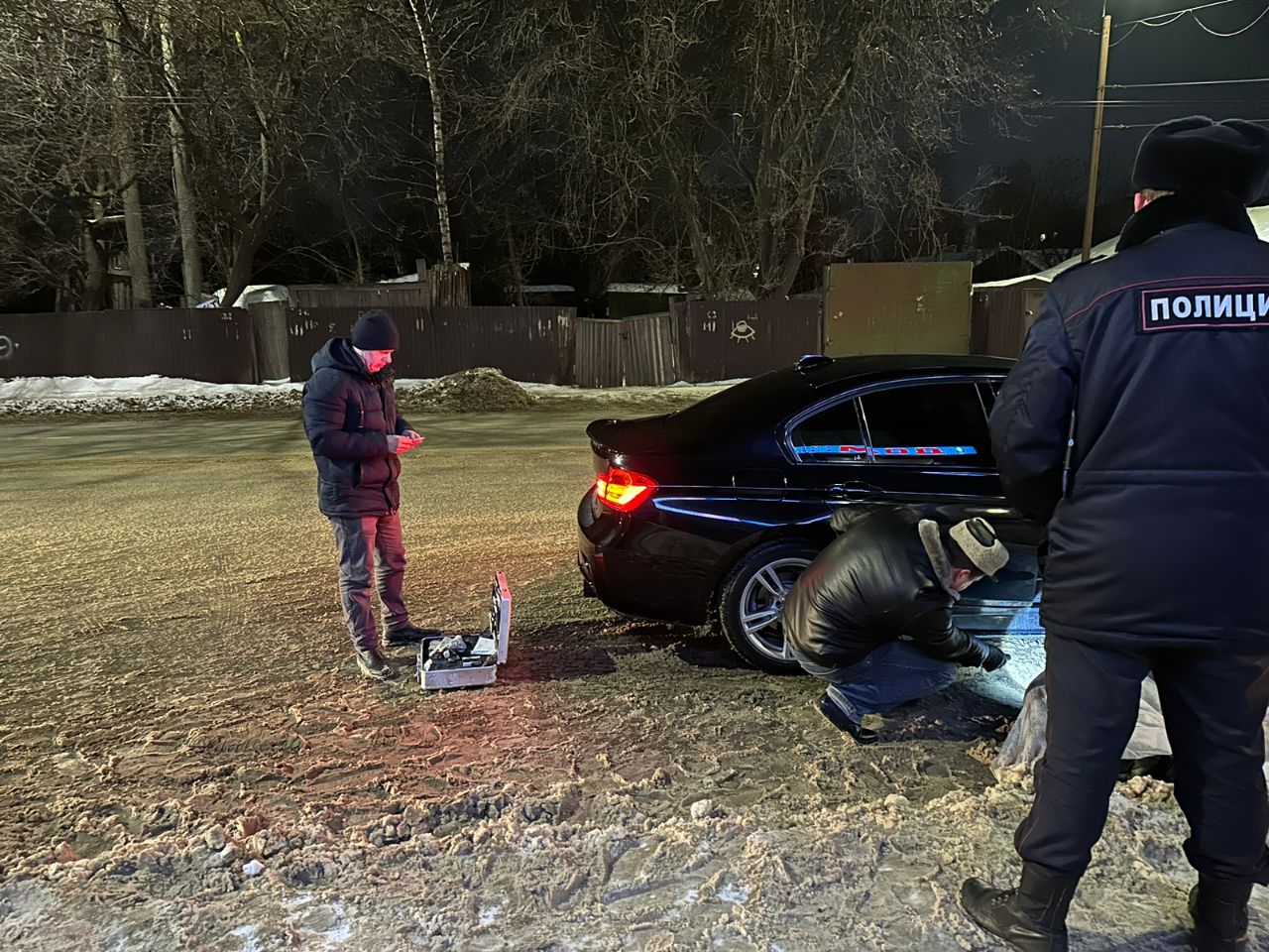 В Иванове застрелили мужчину возле здания местного главка полиции