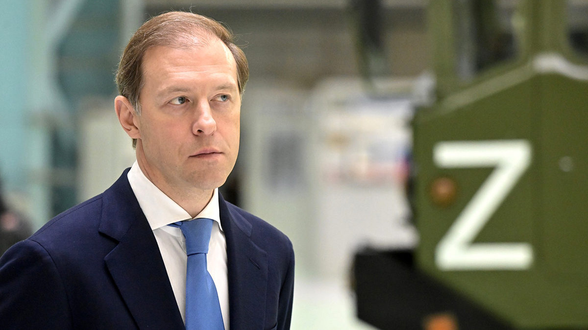 Мантуров: Недружественные государства ведут промышленный шпионаж против РФ