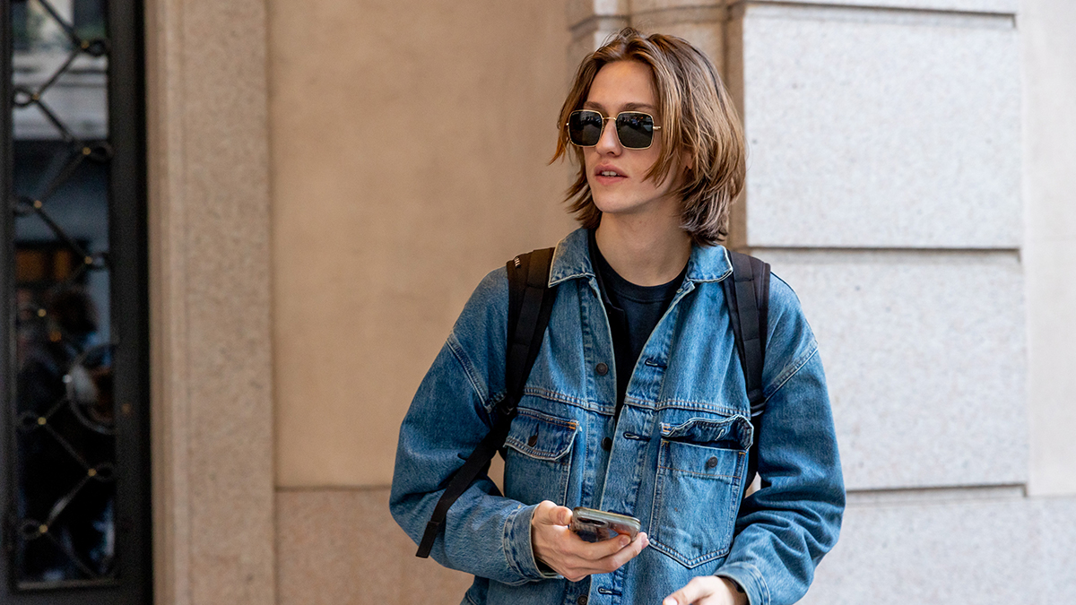 «Напал во время вечеринки»: звезду сериала «Уэнсдэй» обвинили в изнасиловании