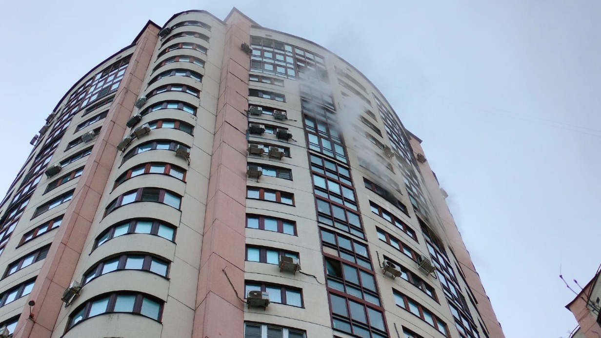 Личность мужчины, погибшего при пожаре на юго-западе Москвы, установлена