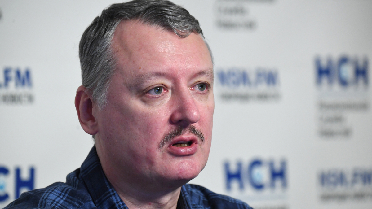 Стрелков ответил на приглашение Пригожина вступить в ЧВК «Вагнер»