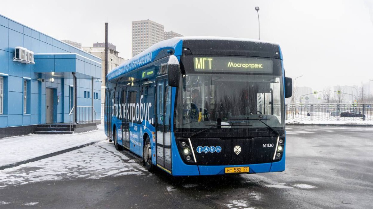 Еще пять электробусов новой поставки принял Мосгортранс