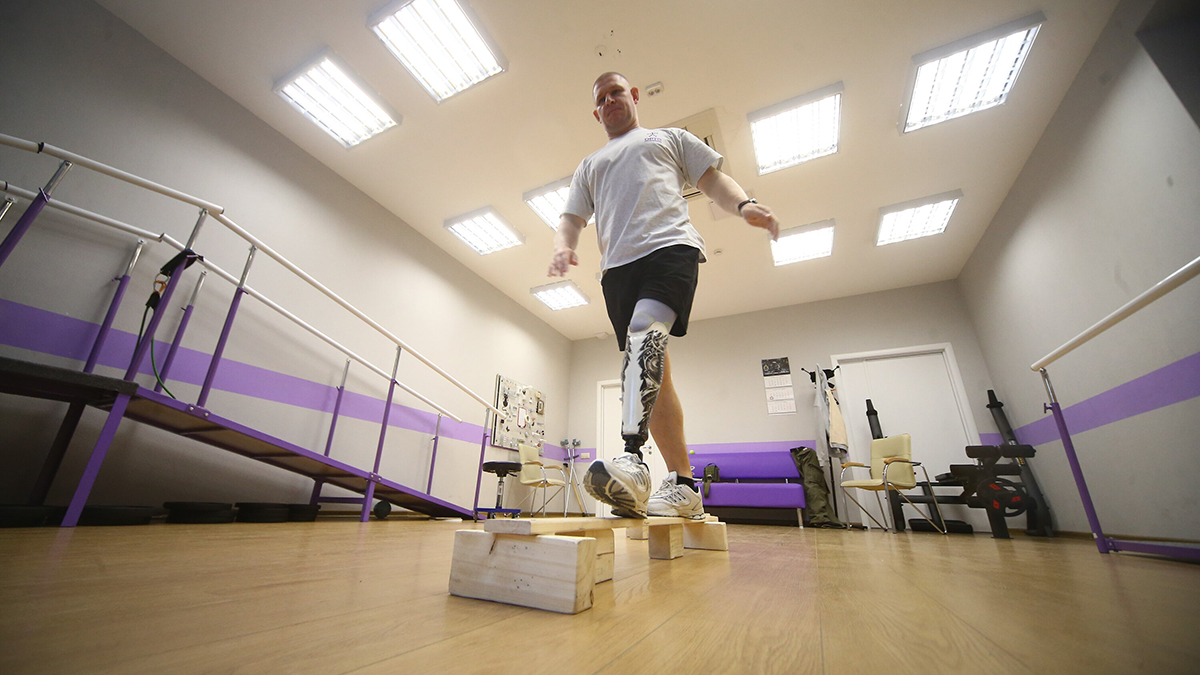 Электронный сертификат на средства реабилитации распространится на протезы с 1 июня 