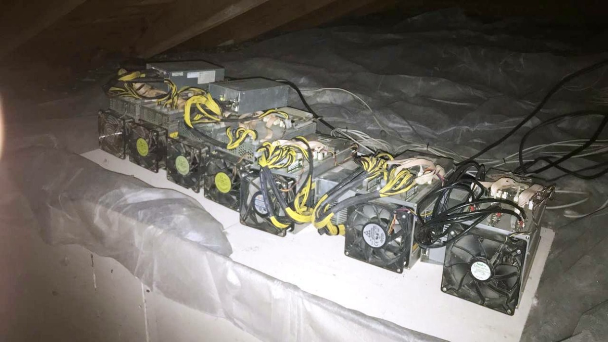 Две майнинговые фермы обнаружили в психбольнице в Иркутской области