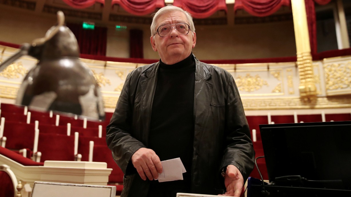 Режиссер Владимир Бейлис в зале Малого театра во время репетиции спектакля «Варвары» по пьесе Максима Горького