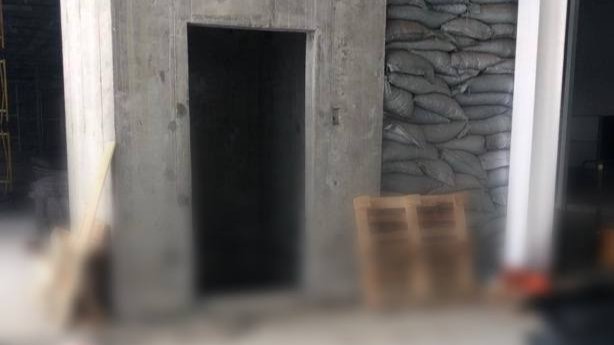 Рабочий погиб в шахте лифта в логистическом центре аэропорта Внуково