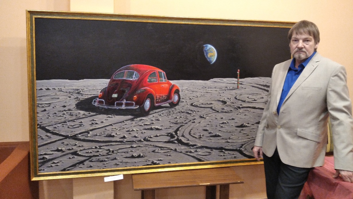 Космос как мозаика: на Малой Дмитровке открылась совместная выставка профессионалов и любителей