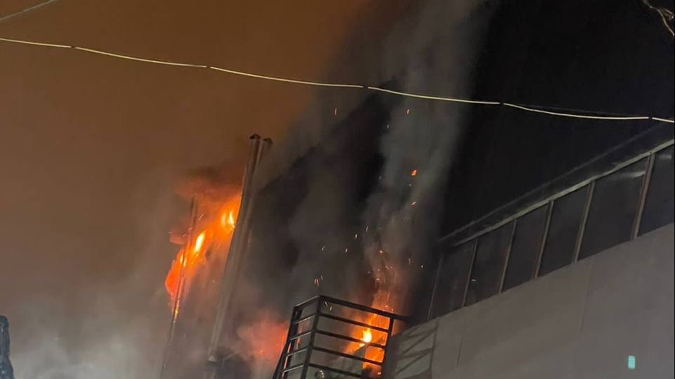 Пожар на улице Декабристов в Москве локализован