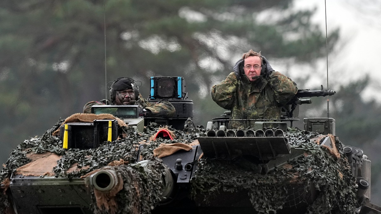 Броня не спасет: какую военную технику Украина получает от Запада