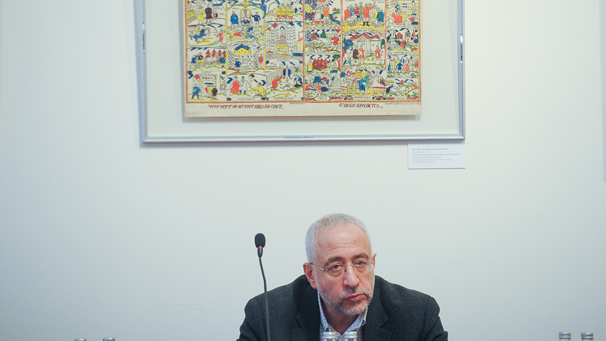 Стали известны подробности похорон журналиста Сванидзе