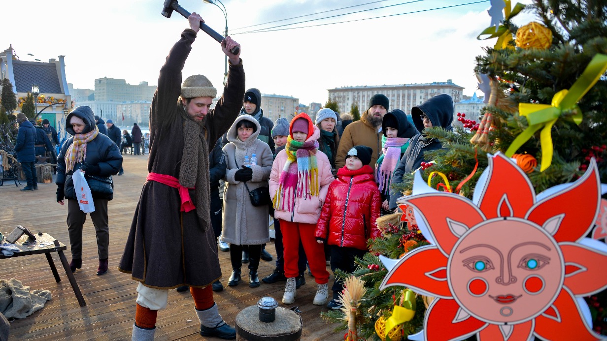 Москвичей пригласили на центральные площадки фестиваля «Московская Масленица»