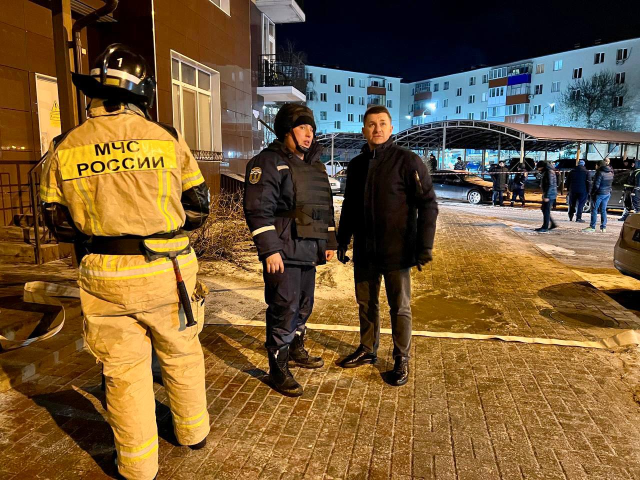 Беспилотник залетел в окно квартиры в Белгороде