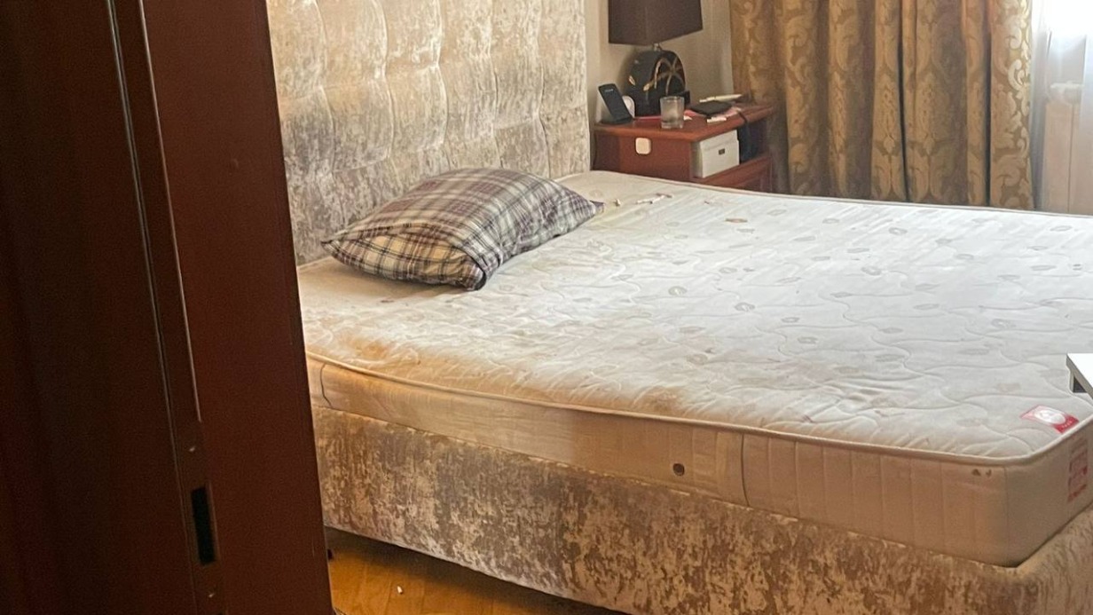 Тела мужчины и женщины обнаружили в квартире на юго-западе столицы