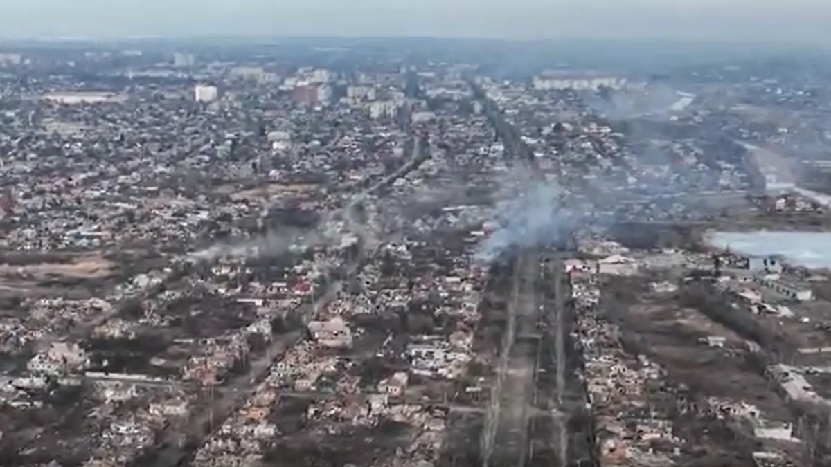 Боец группы «Вагнер» сообщил, что ВСУ взорвали почти все мосты на подступах к Артемовску