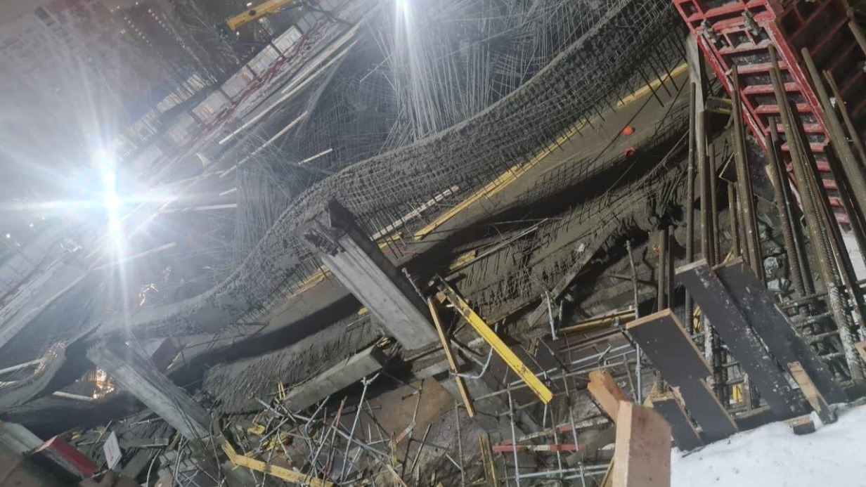 Прокуратура контролирует обстоятельства смертельного обрушения в ЖК на улице Лобачевского