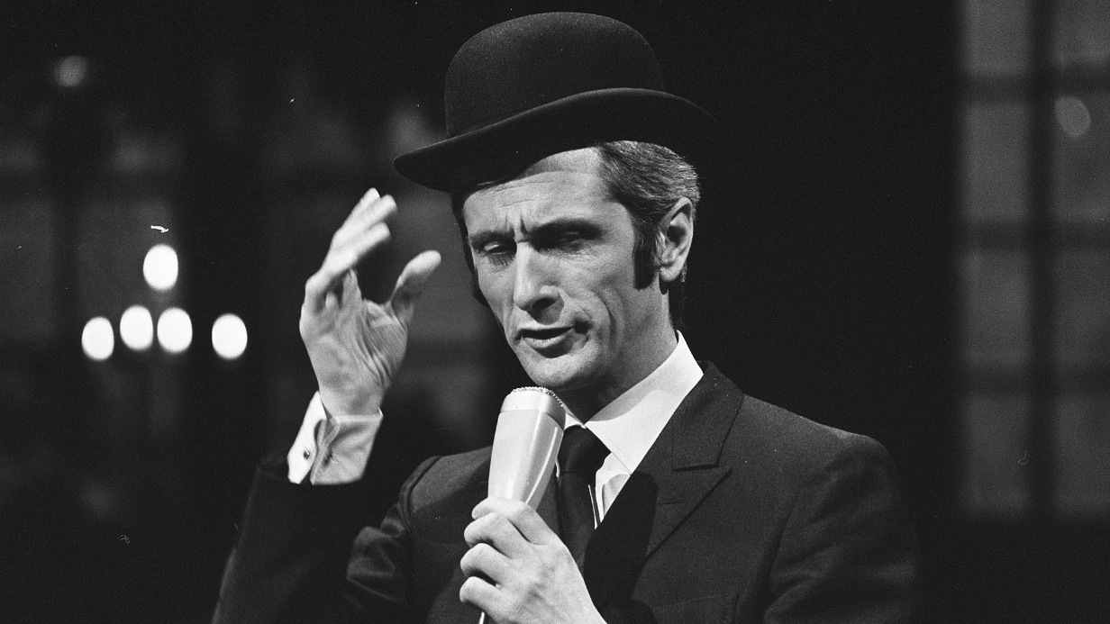 Французский певец и актер Марсель Амон умер в 93 года