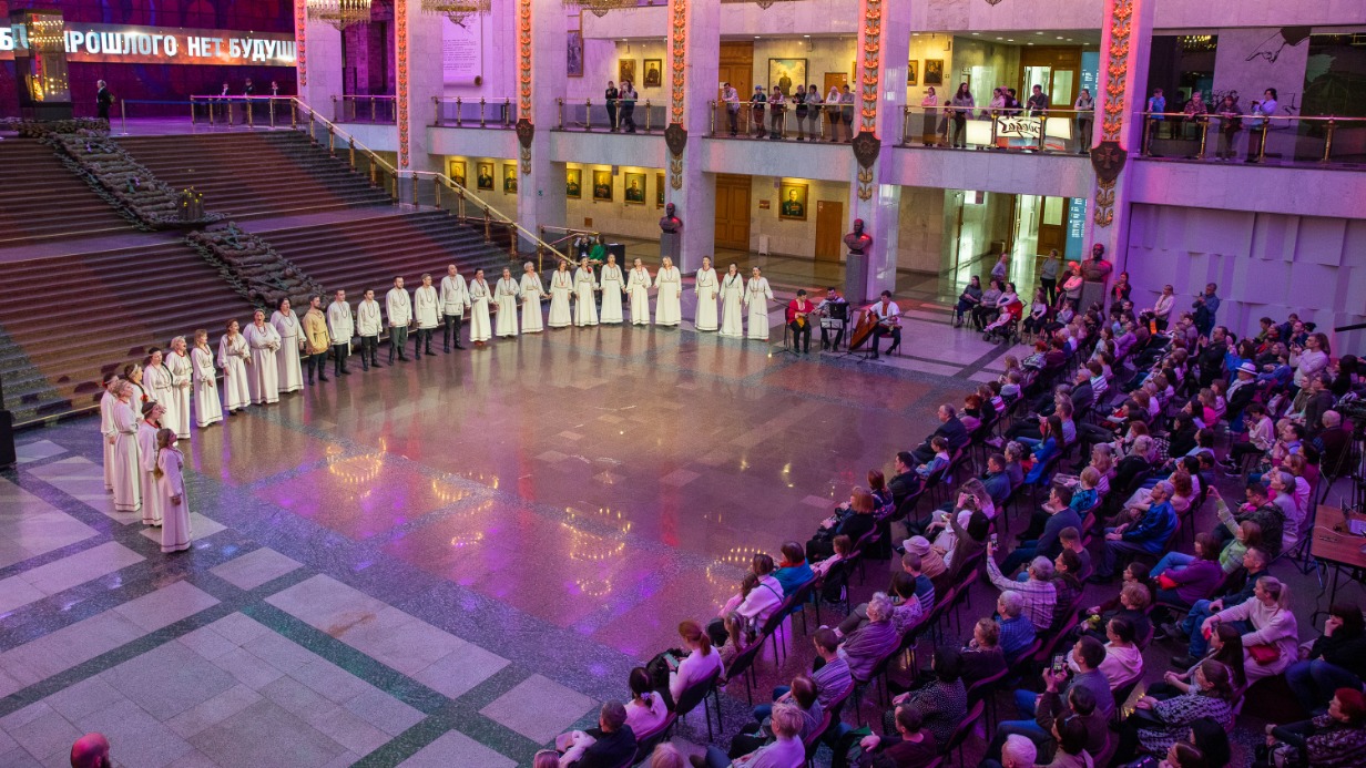 Около трех тысяч человек посетили Музей Победы 8 марта  